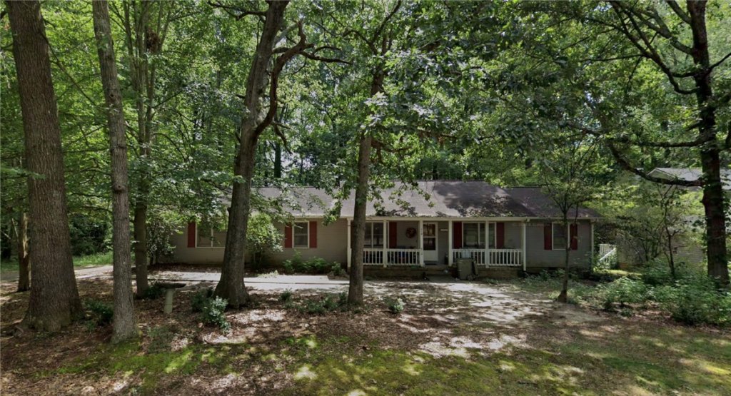 114 Shaftsbury Drive
