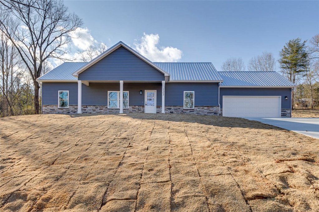 123 Hidden Lake Drive