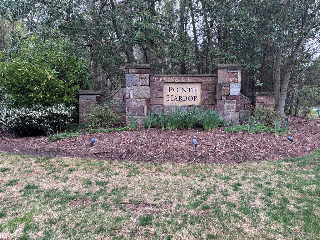 200 Eastlake Court