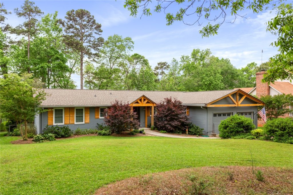 208 Gilmer Circle
