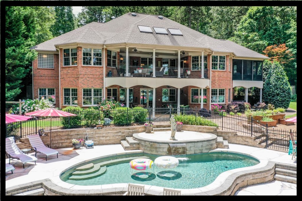 405 Windcrest Court