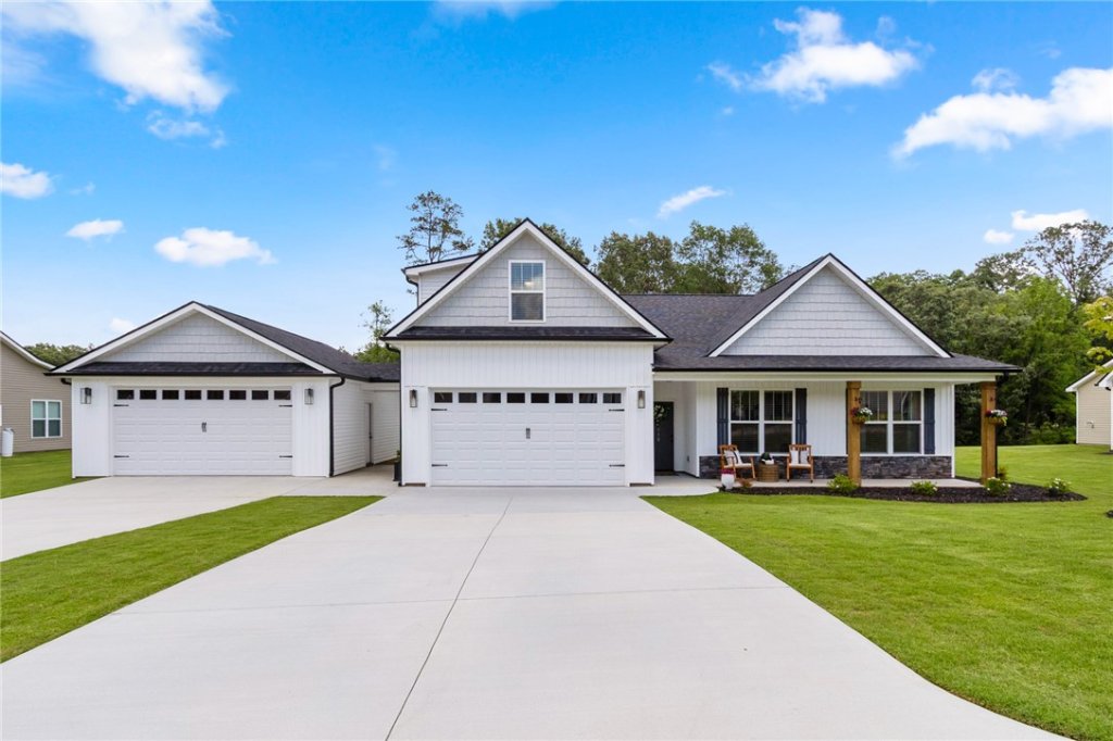 110 Cliftons Landing Drive