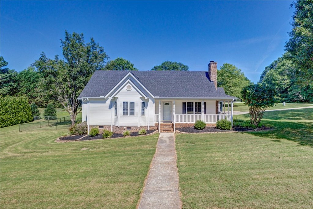 100 Hidden Creek Drive