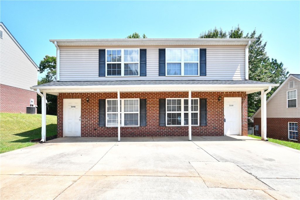 225 Springfield Circle