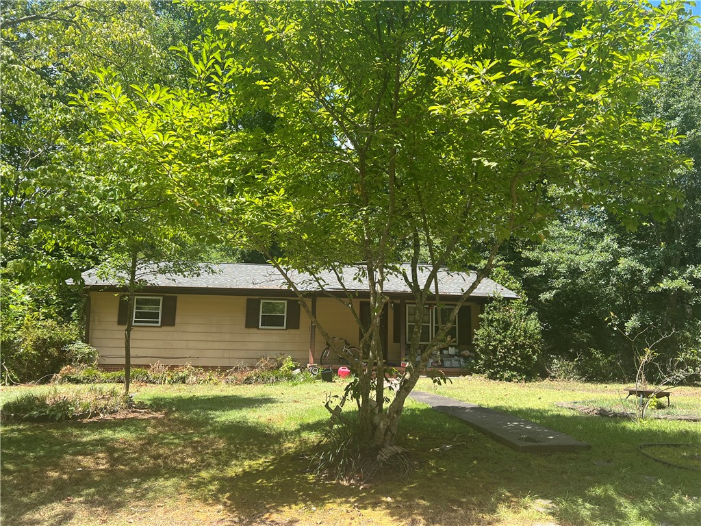 1037 S Greenwich Drive