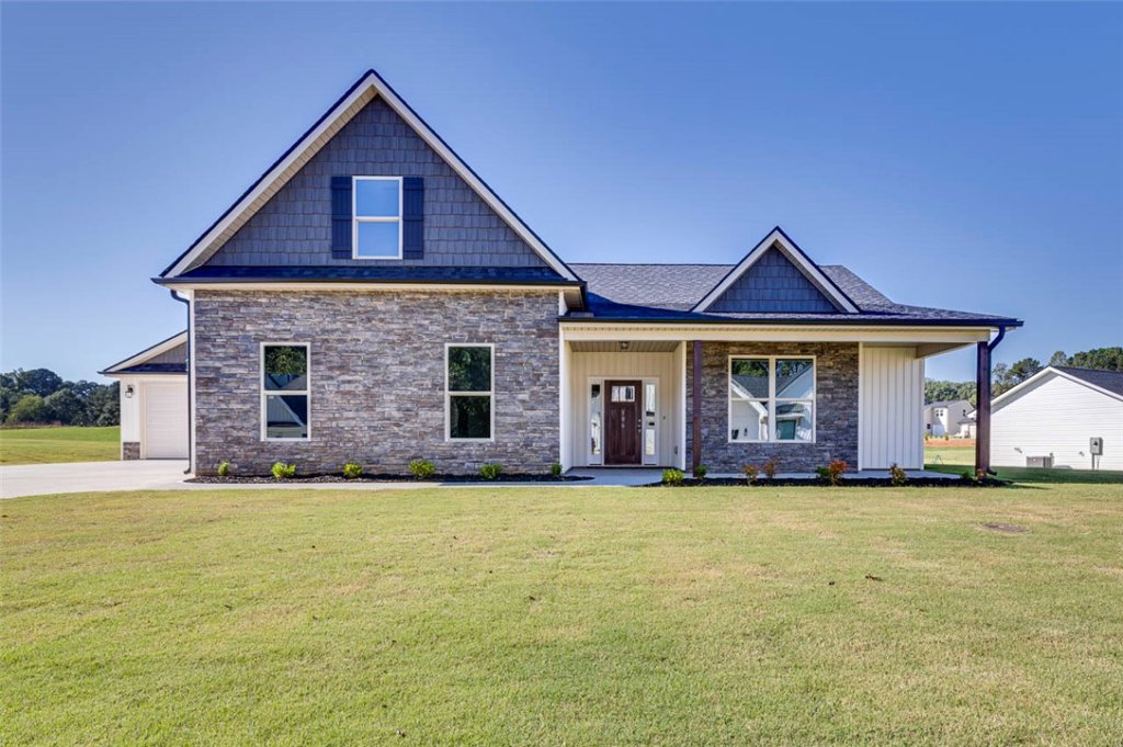 Legacy Farms, Pickens community