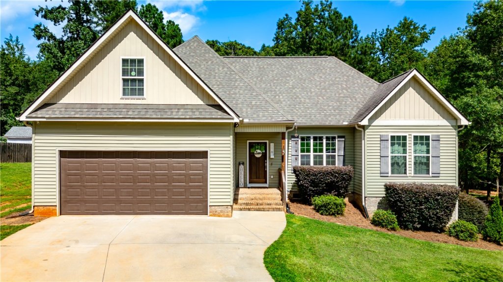 116 Ridgeland Drive