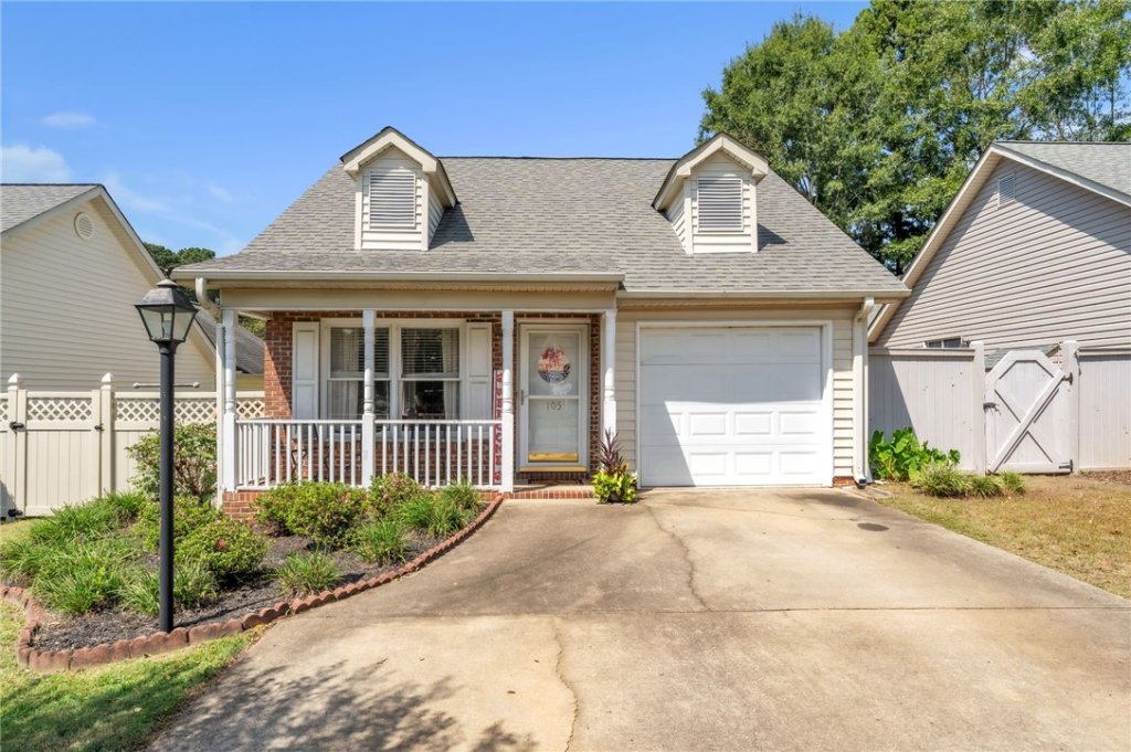 105 Brittania Circle