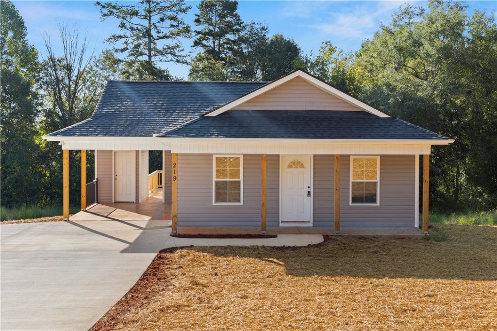 219 Skyland Drive