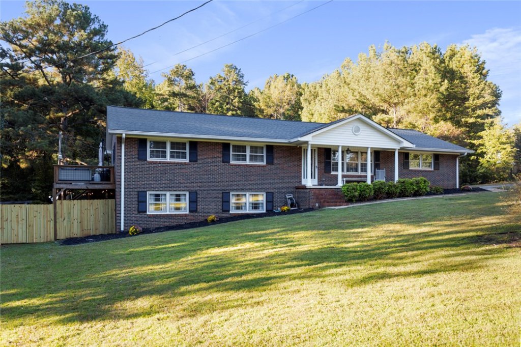 201 Keowee Trail