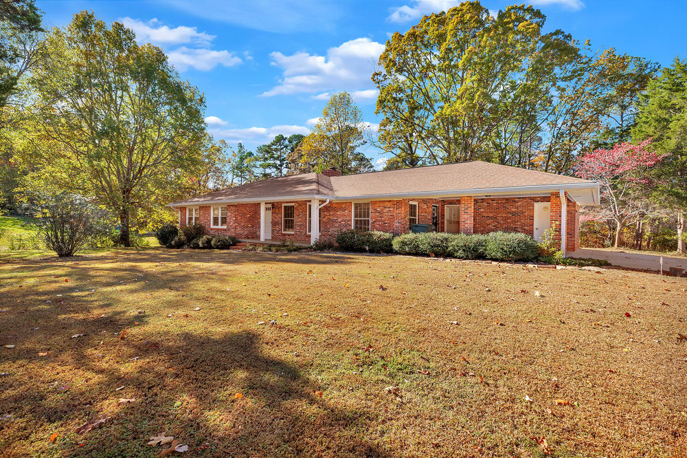 101 Lakeview Drive