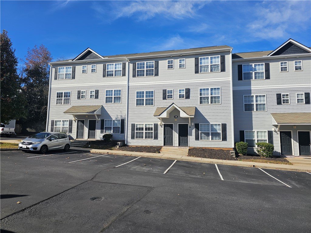 128 University Village Drive C