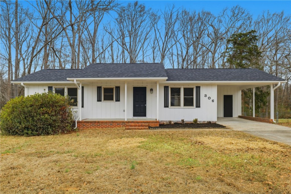 306 Bluefield Road