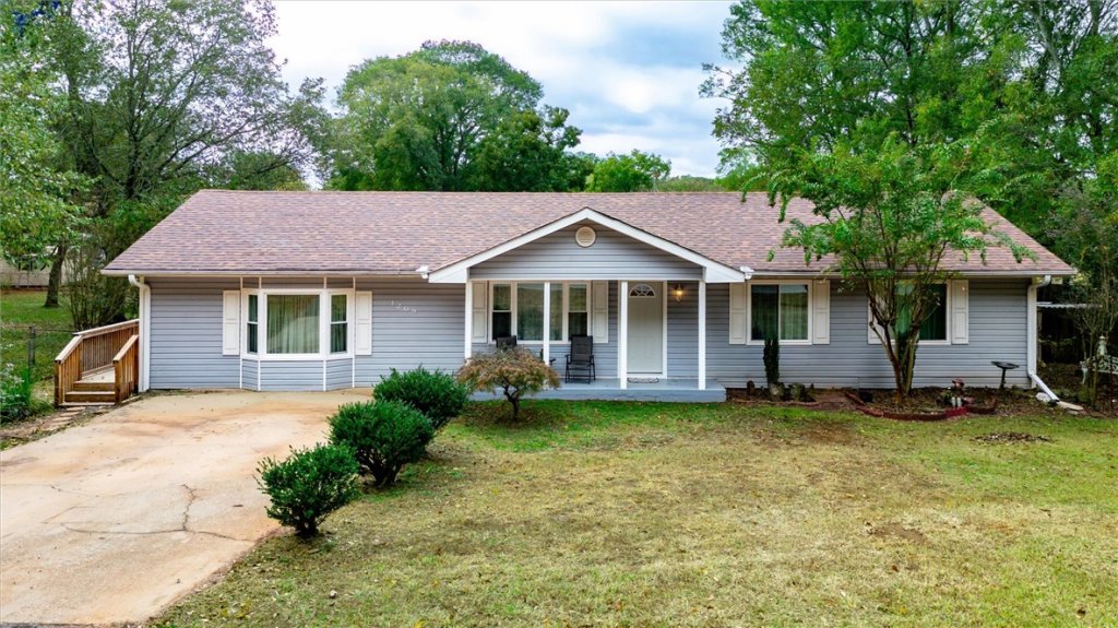 Centerville Terrace, Anderson community