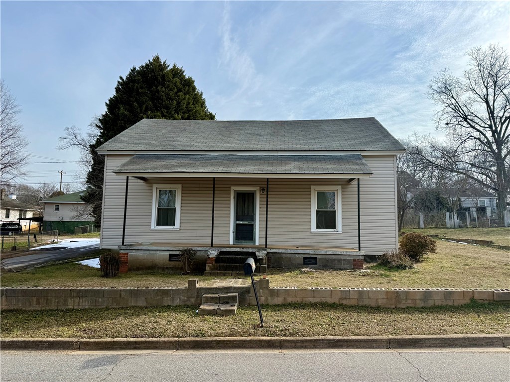 Appleton Mill V, Anderson community