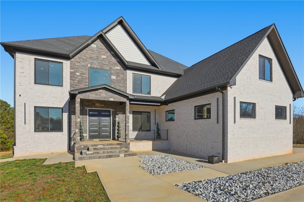 2407 Watkins Road Extension