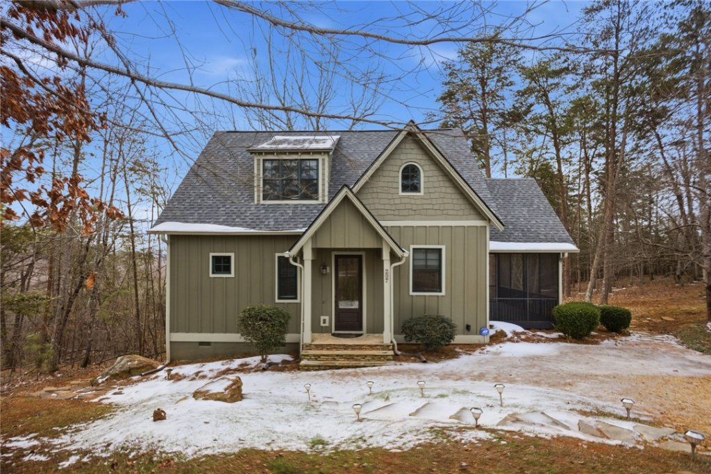 207 Cliffside Trail