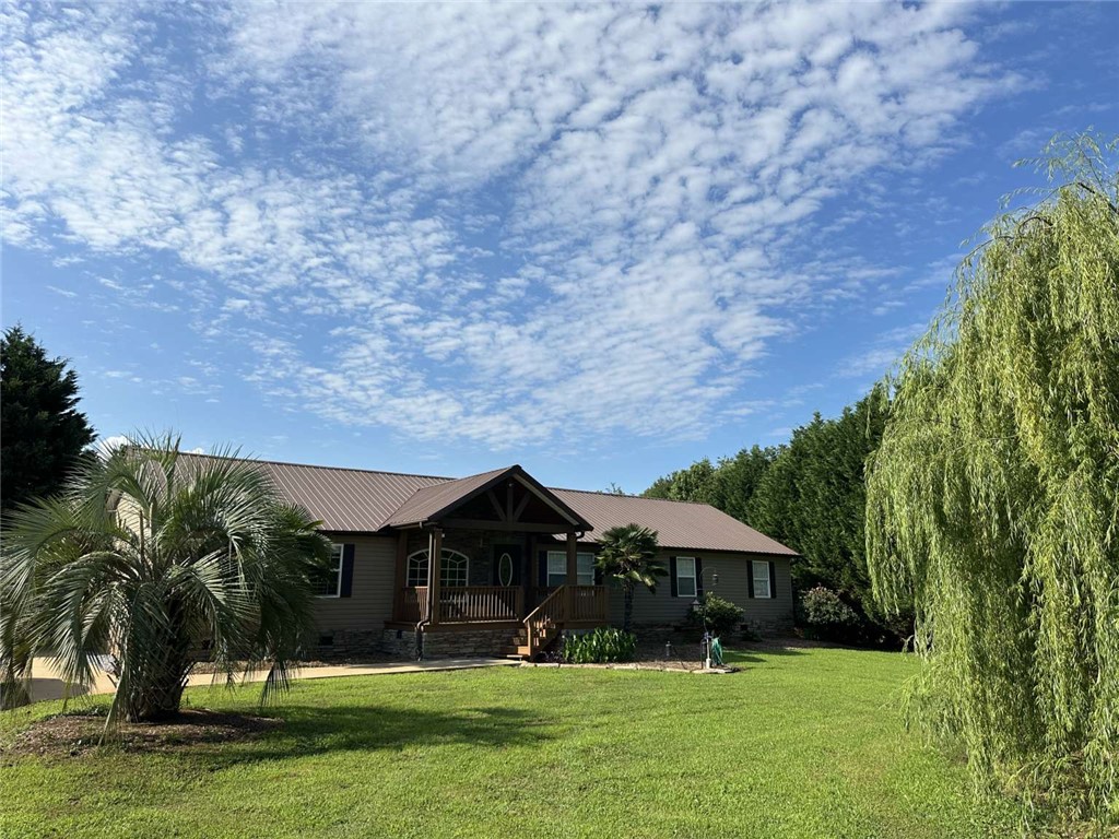 Capeview, Anderson community