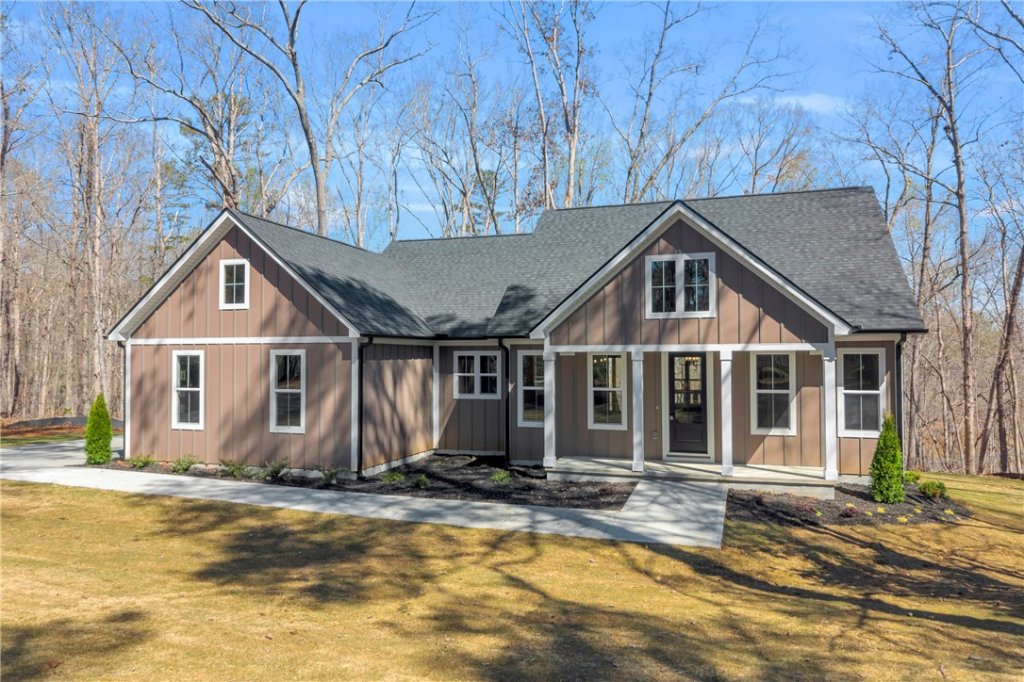 1201 Stillwater Drive