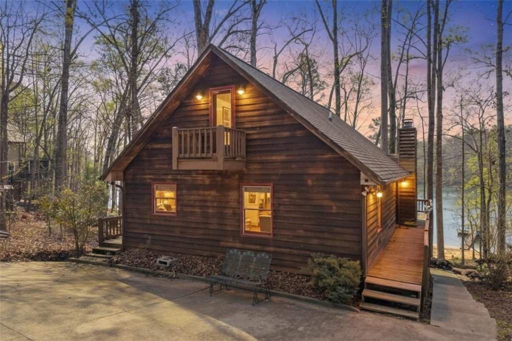 415 Kenwood Drive