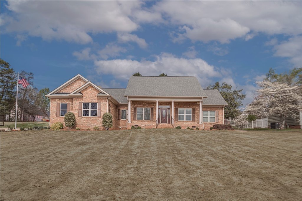 109 Fairway Drive
