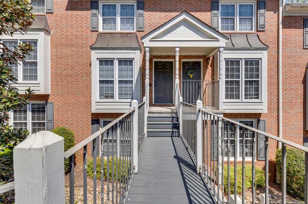 120 Daniel Drive 14