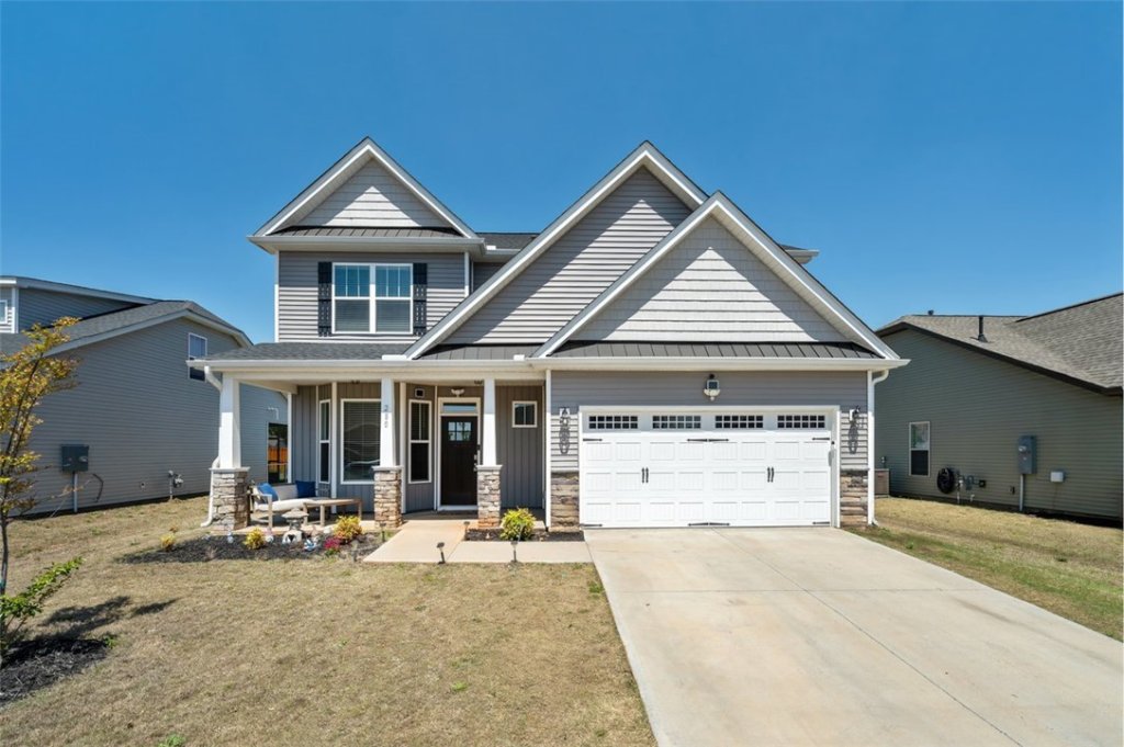 Abelia Meadows, Piedmont community