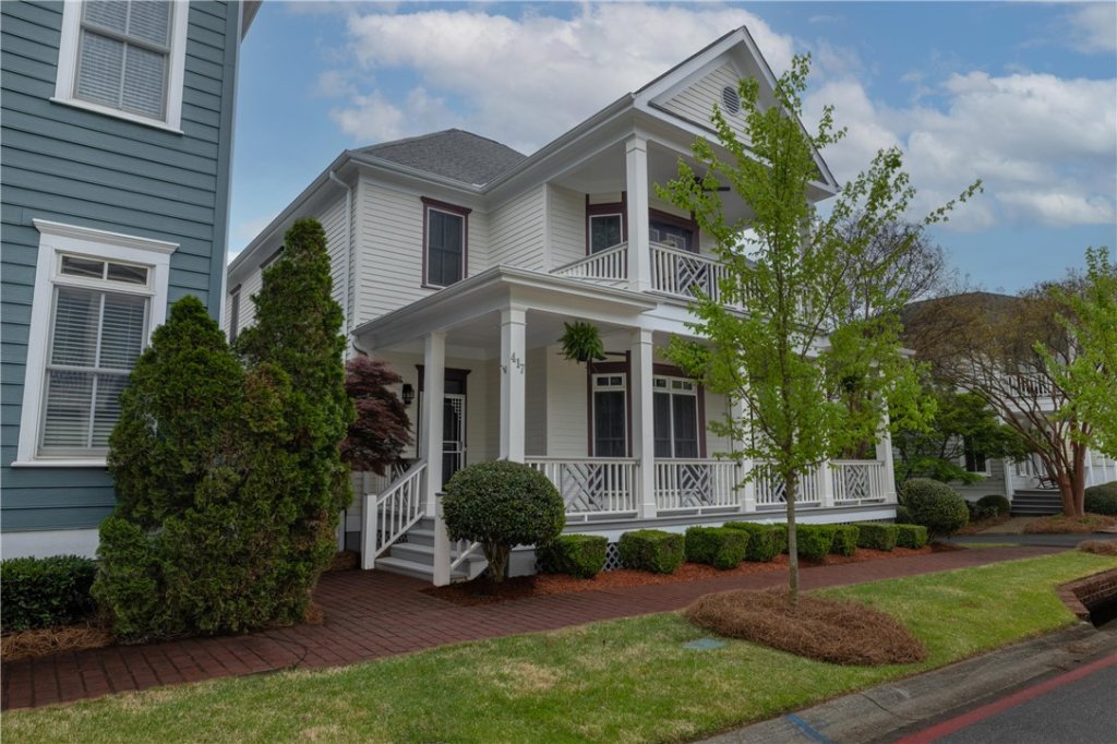 417 Village Walk Lane