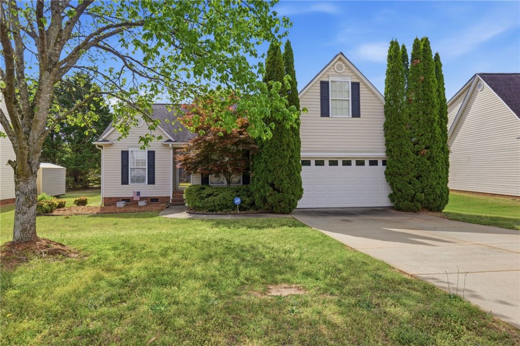 103 Timber Trace Way