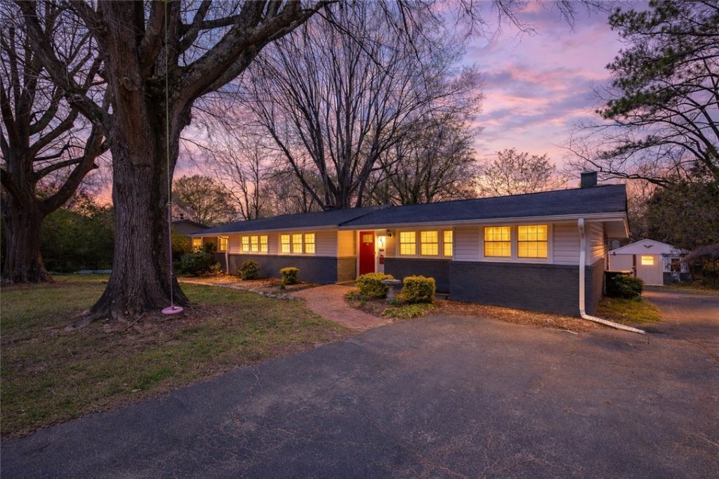 111 Le Ann Drive