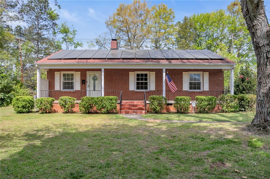218 Bedford Forest Avenue
