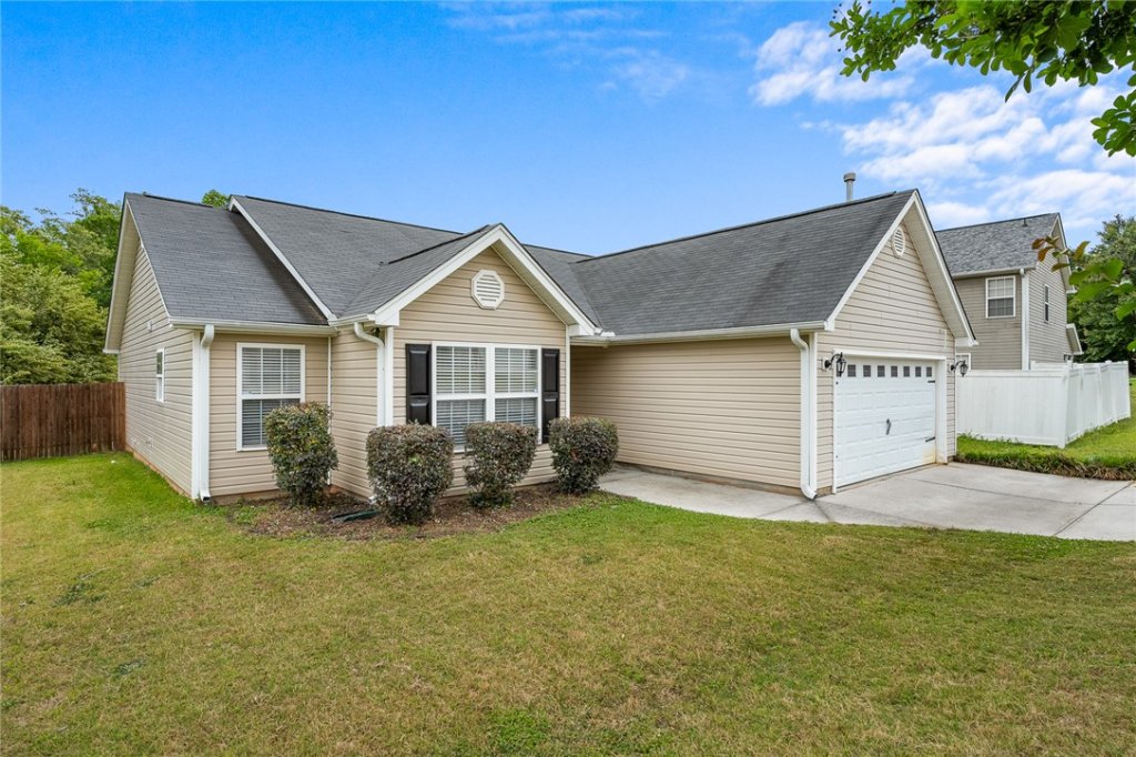 104 Belspring Lane