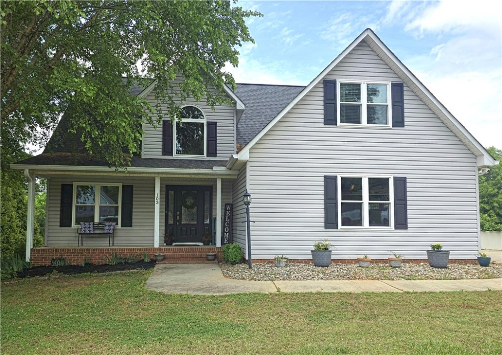 103 Lyndhurst Drive