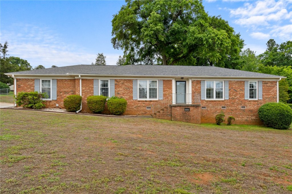 403 Blackberry Lane