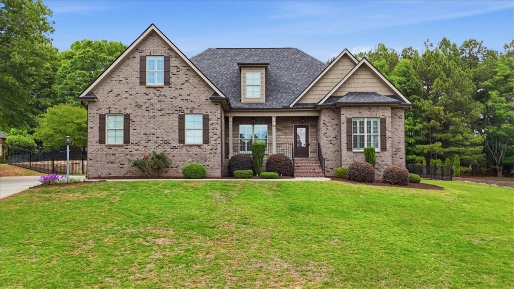 Holly Creek, Anderson community