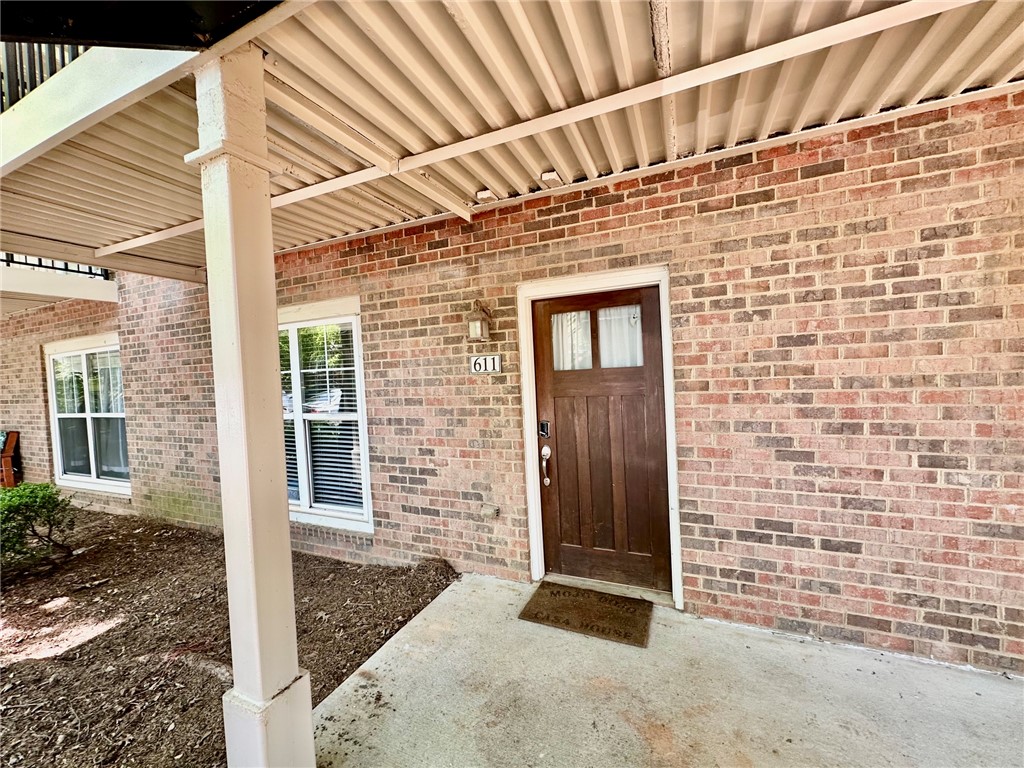 833 #611 Old Greenville Highway