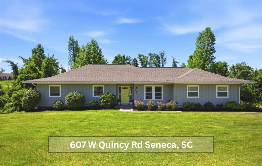 Adams, Seneca community