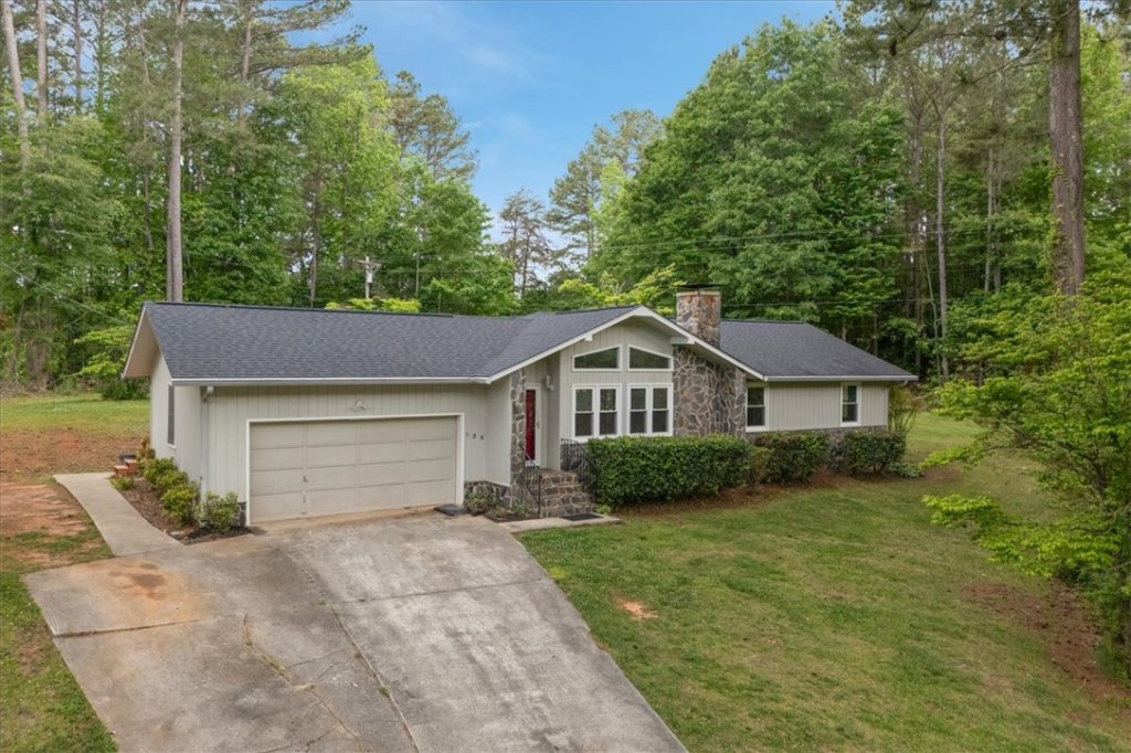 Bell Millwoods, Walhalla community