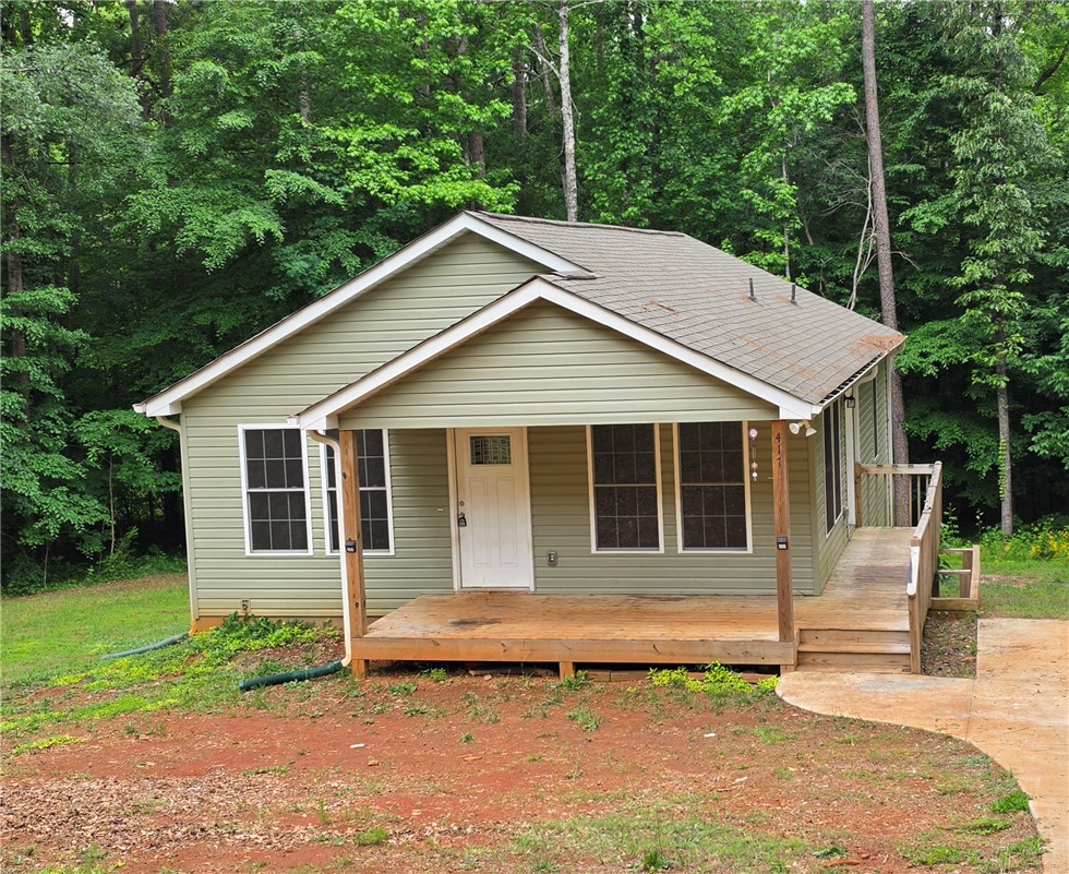 417 Forest Acres Circle