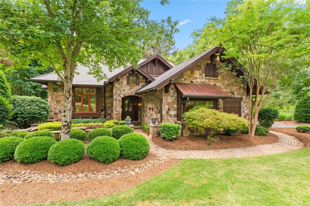 201 Ironwood Court