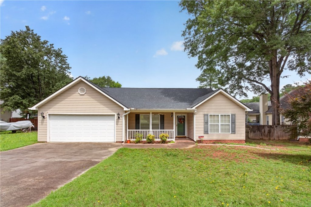 207 Hunters Lane