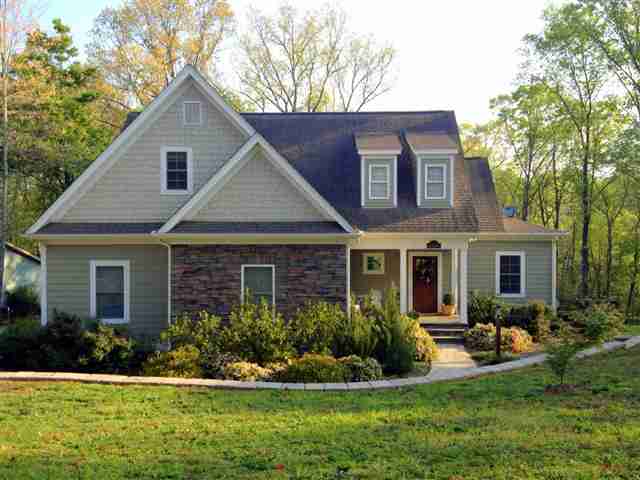 1006 Arrowhead Point