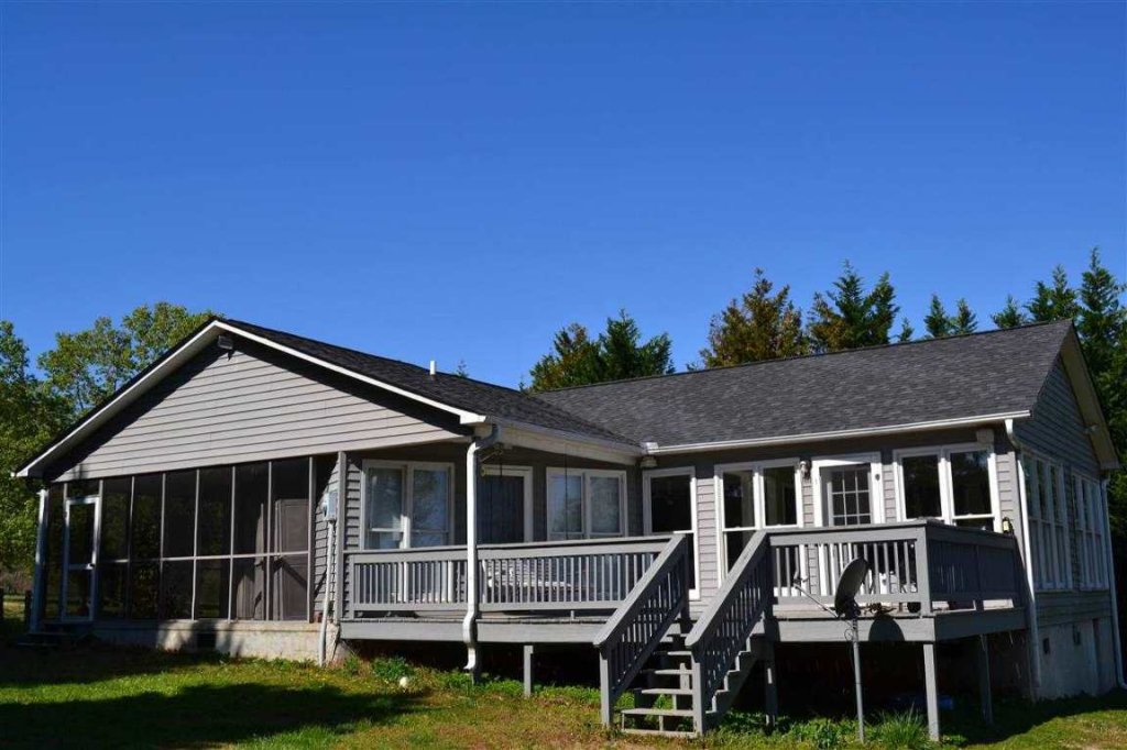 1529 Double Springs Road