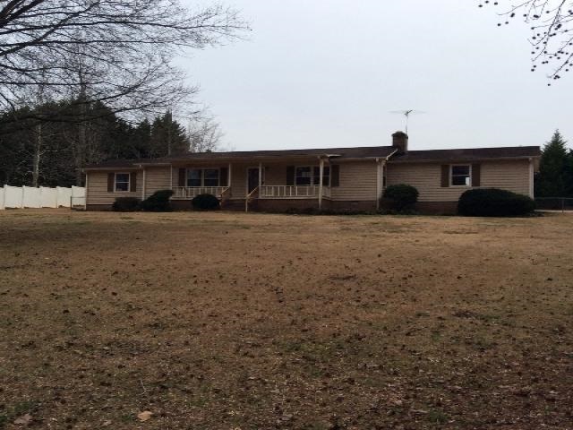 105 Buxton Drive