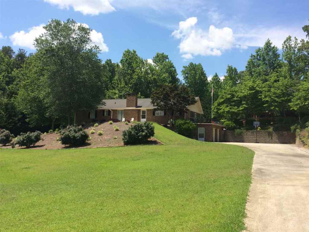 270 Charlies Way