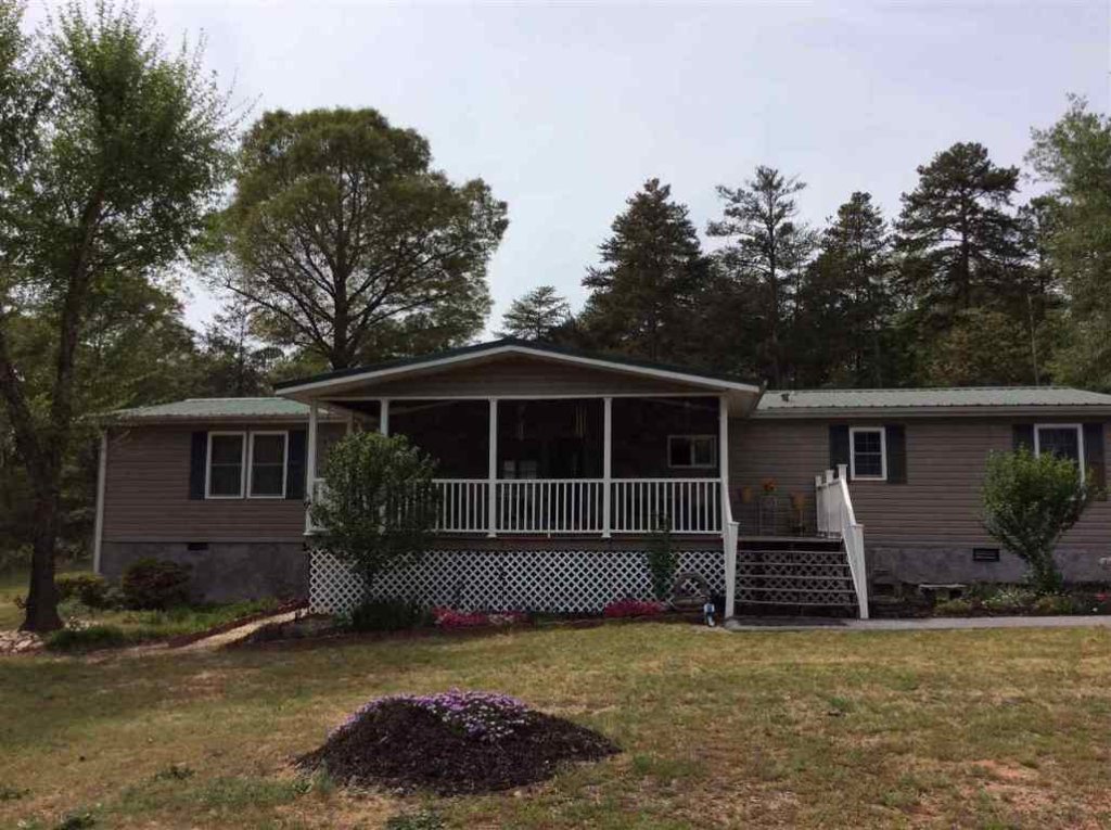 1008 White Pine Lane