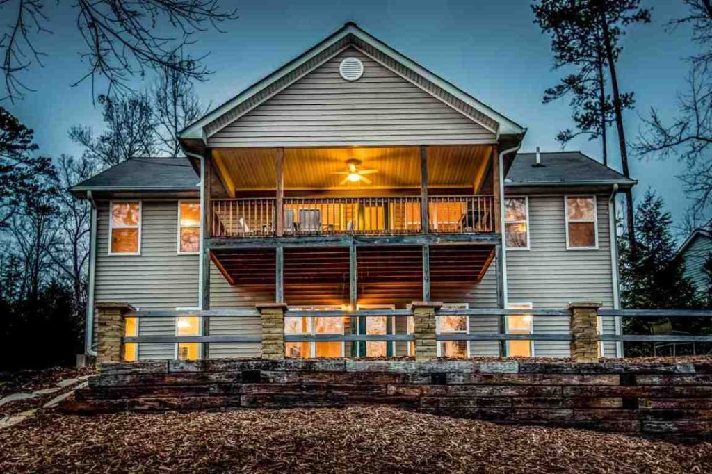 209 Stone River Drive