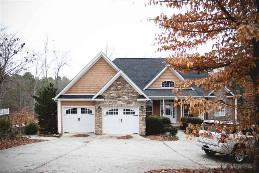 300 Huntington Road