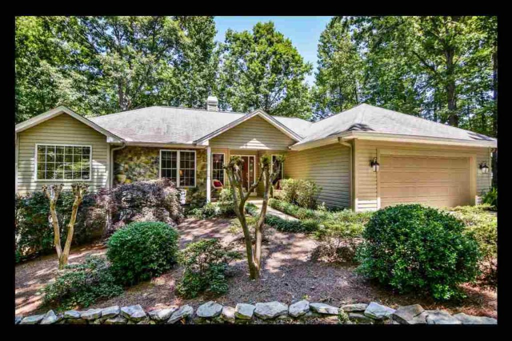 10001 Clovis Drive
