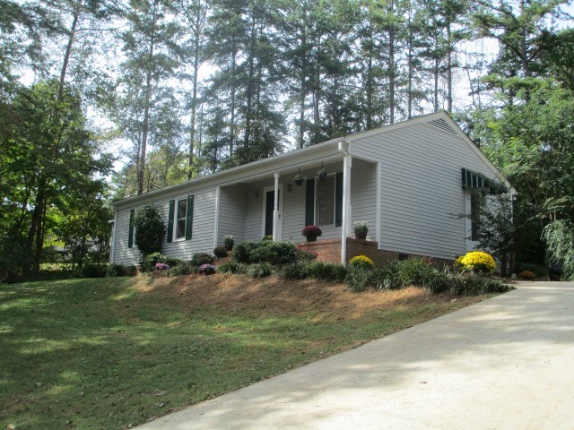 121 Lakewood